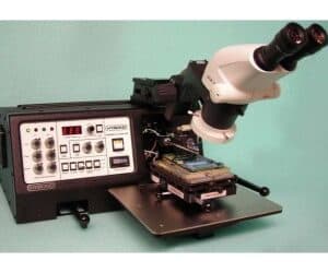 Model 572A-40 Thermosonic Wedge Bonder